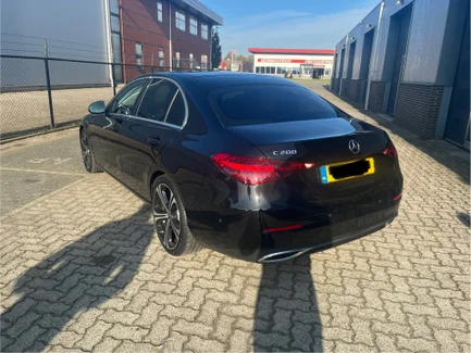 Mercedes C-klasse met 20% lichtdoorlatendheid